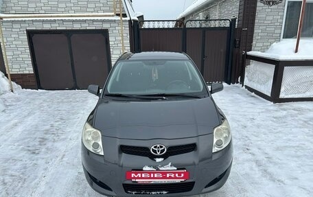 Toyota Auris II, 2007 год, 700 000 рублей, 3 фотография