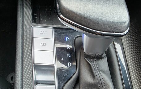 Hyundai Elantra, 2022 год, 2 070 000 рублей, 21 фотография