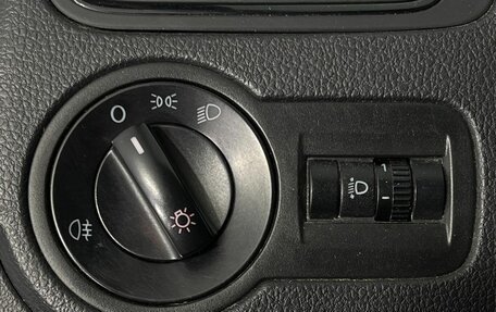 Volkswagen Polo VI (EU Market), 2015 год, 1 080 000 рублей, 19 фотография