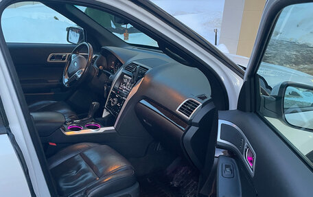 Ford Explorer VI, 2013 год, 1 700 000 рублей, 5 фотография