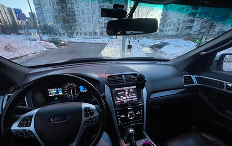 Ford Explorer VI, 2013 год, 1 700 000 рублей, 16 фотография