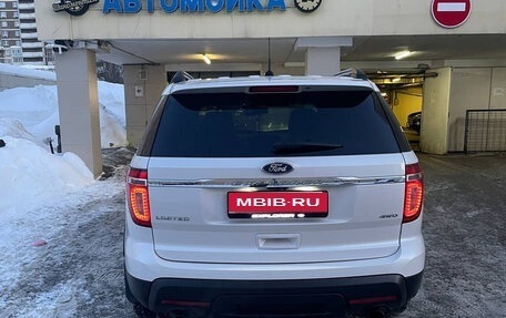 Ford Explorer VI, 2013 год, 1 700 000 рублей, 18 фотография