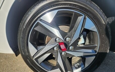 Hyundai Avante, 2023 год, 1 360 000 рублей, 5 фотография