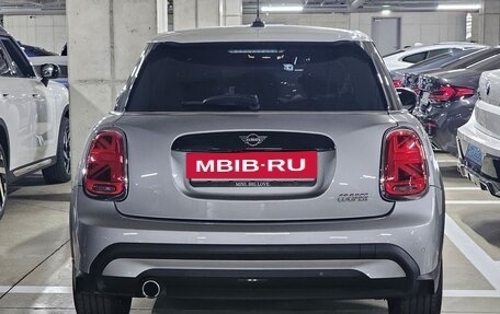 MINI Hatch, 2023 год, 1 800 000 рублей, 4 фотография