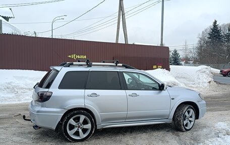 Mitsubishi Outlander III рестайлинг 3, 2006 год, 660 000 рублей, 2 фотография