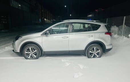 Toyota RAV4, 2016 год, 2 386 000 рублей, 1 фотография
