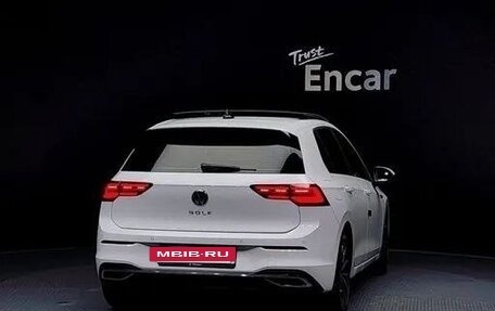 Volkswagen Golf VIII, 2021 год, 2 700 000 рублей, 4 фотография