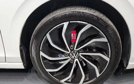 Volkswagen Golf VIII, 2021 год, 2 700 000 рублей, 9 фотография