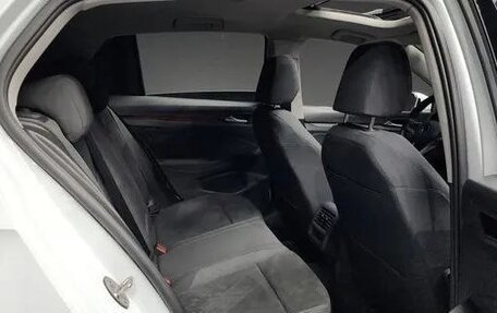 Volkswagen Golf VIII, 2021 год, 2 700 000 рублей, 18 фотография