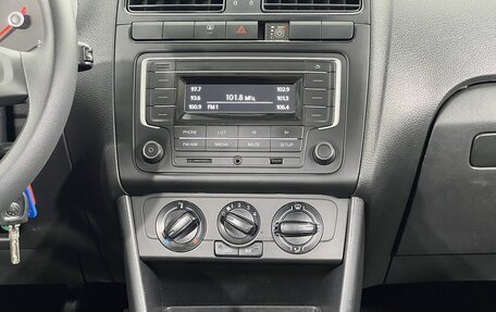 Volkswagen Polo VI (EU Market), 2018 год, 890 000 рублей, 16 фотография