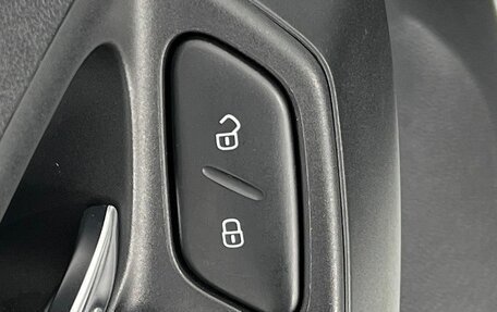 Volkswagen Polo VI (EU Market), 2018 год, 890 000 рублей, 18 фотография