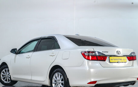 Toyota Camry, 2017 год, 2 069 000 рублей, 5 фотография