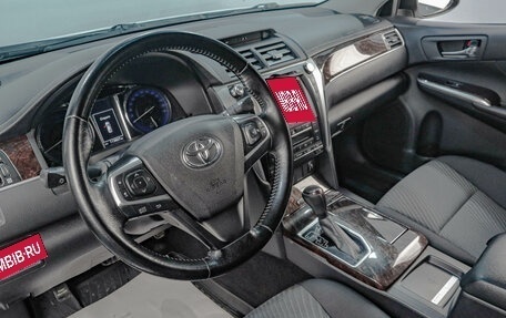 Toyota Camry, 2017 год, 2 069 000 рублей, 8 фотография
