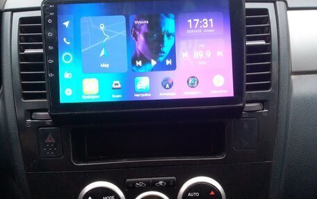 Nissan Tiida, 2011 год, 750 000 рублей, 6 фотография