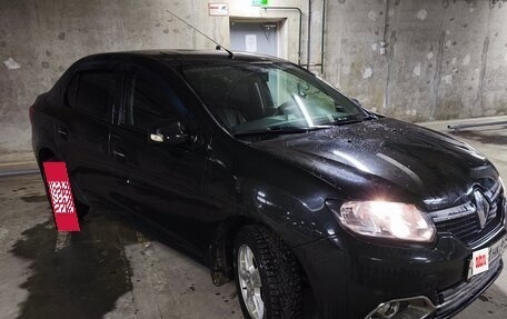 Renault Logan II, 2017 год, 930 000 рублей, 2 фотография