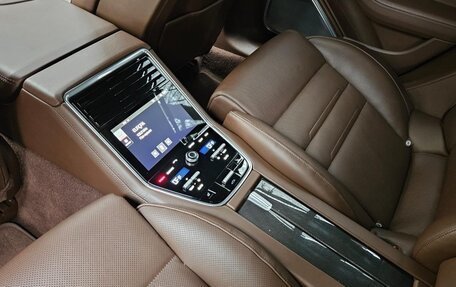 Porsche Panamera II рестайлинг, 2018 год, 9 100 000 рублей, 17 фотография