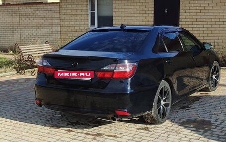 Toyota Camry, 2017 год, 2 290 000 рублей, 3 фотография