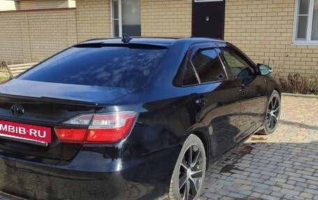 Toyota Camry, 2017 год, 2 290 000 рублей, 17 фотография