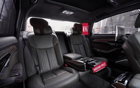 Audi A8, 2018 год, 4 900 000 рублей, 15 фотография