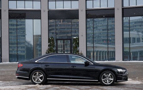 Audi A8, 2018 год, 4 900 000 рублей, 19 фотография