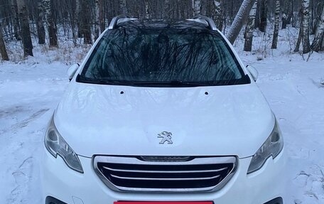 Peugeot 2008 II, 2014 год, 575 000 рублей, 2 фотография