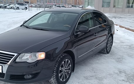 Volkswagen Passat B6, 2007 год, 800 000 рублей, 2 фотография