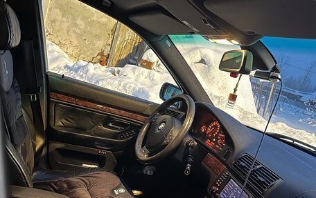 BMW 5 серия, 2001 год, 750 000 рублей, 20 фотография