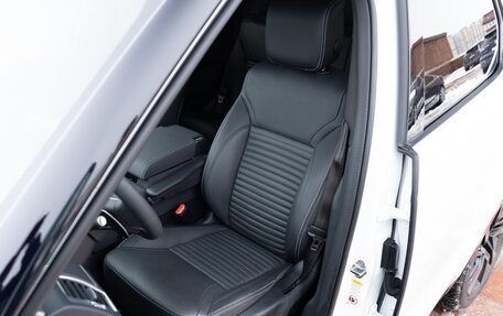 Land Rover Discovery IV, 2024 год, 6 850 000 рублей, 22 фотография