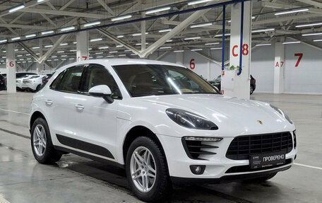 Porsche Macan I рестайлинг, 2015 год, 3 960 000 рублей, 3 фотография