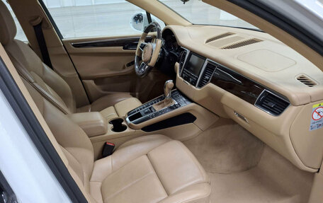 Porsche Macan I рестайлинг, 2015 год, 3 960 000 рублей, 13 фотография