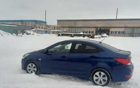 Hyundai Solaris II рестайлинг, 2015 год, 850 000 рублей, 7 фотография