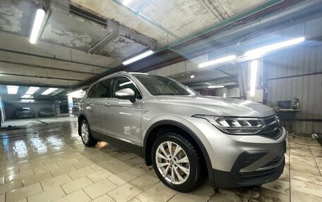 Volkswagen Tiguan II, 2020 год, 2 899 999 рублей, 5 фотография