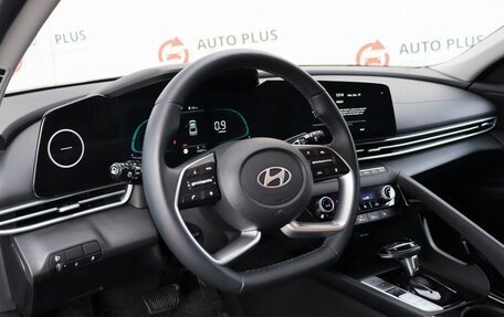 Hyundai Elantra, 2023 год, 2 199 000 рублей, 7 фотография