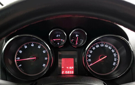 Opel Astra J, 2011 год, 545 000 рублей, 17 фотография