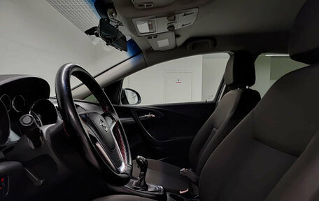 Opel Astra J, 2011 год, 545 000 рублей, 20 фотография