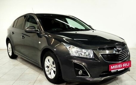 Chevrolet Cruze II, 2013 год, 890 000 рублей, 3 фотография