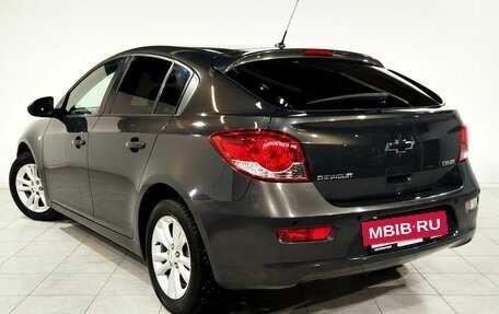 Chevrolet Cruze II, 2013 год, 890 000 рублей, 7 фотография