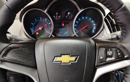 Chevrolet Cruze II, 2013 год, 890 000 рублей, 19 фотография