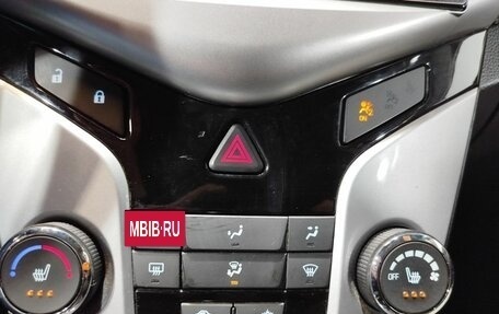 Chevrolet Cruze II, 2013 год, 890 000 рублей, 17 фотография