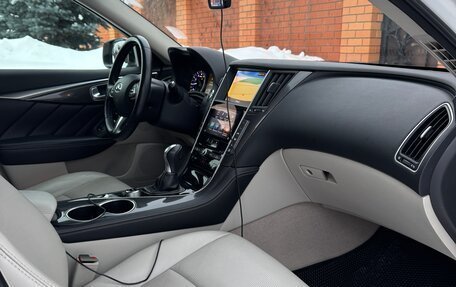 Infiniti Q50 I рестайлинг, 2015 год, 2 400 000 рублей, 11 фотография