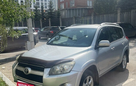 Toyota RAV4, 2011 год, 1 800 000 рублей, 1 фотография