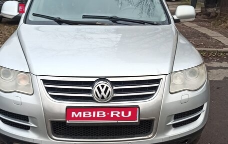 Volkswagen Touareg III, 2008 год, 800 000 рублей, 1 фотография