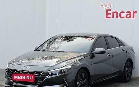 Hyundai Avante, 2023 год, 1 380 000 рублей, 1 фотография