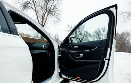 Mercedes-Benz E-Класс, 2018 год, 3 499 999 рублей, 8 фотография