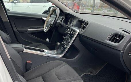 Volvo S60 III, 2011 год, 850 000 рублей, 6 фотография