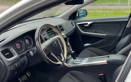 Volvo S60 III, 2011 год, 850 000 рублей, 5 фотография