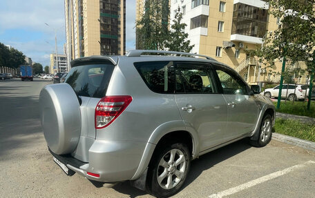 Toyota RAV4, 2011 год, 1 800 000 рублей, 5 фотография