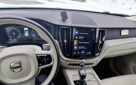 Volvo XC60 II, 2019 год, 3 600 000 рублей, 5 фотография