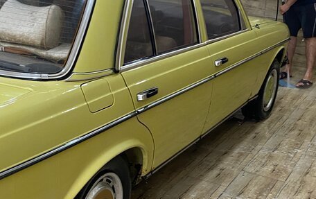 Mercedes-Benz W123, 1977 год, 2 500 000 рублей, 4 фотография