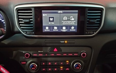 KIA Sportage IV рестайлинг, 2018 год, 2 299 000 рублей, 11 фотография